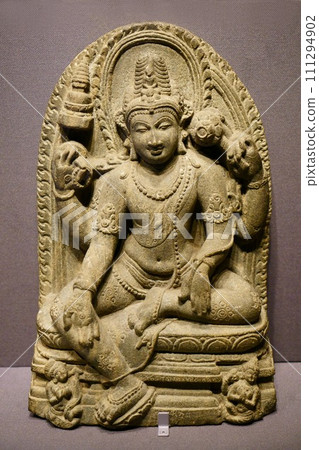 6209 Seated Bodhisattva statue 111294902