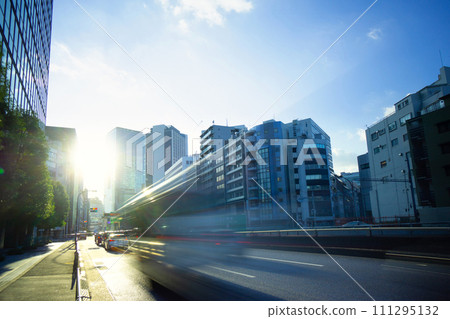 東京澀谷、尖峰時間和日落 111295132