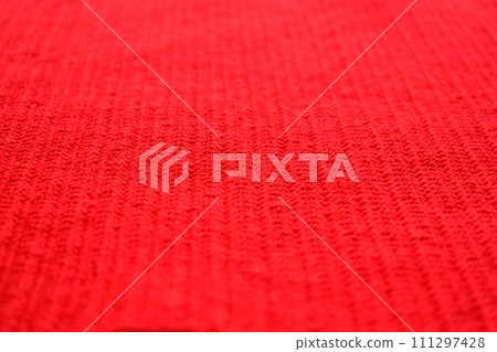 texture of red wool knitted yarn, woolen fabric background 111297428