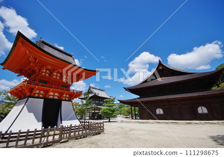 Hiroshima Fudoin Bell Tower and Kondo (National Treasure) Hiroshima Fudoin Bell Tower and Kondo (National Treasure) 111298675
