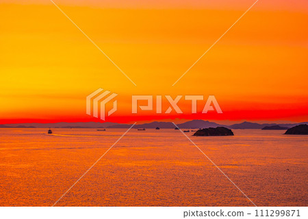 Evening view of the Seto Inland Sea 111299871