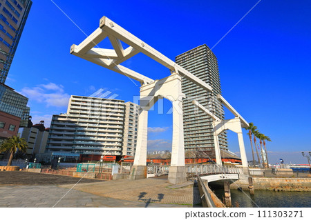 [兵庫縣] 神戶磚倉庫（Harbourland）天氣晴朗 111303271