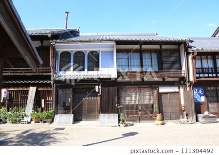 Sekijuku, post town, 47th on the Tokaido, Important Preservation District for Groups of Traditional Buildings, Hyakurokuri Garden, Chosekitei, Seki Jizoin Sekijuku, post town, 47th on the Tokaido, Important Preservation District for Groups of Traditional Buildings, Hyakurokuri Garden, Chosekitei, Seki Jizoin 111304492