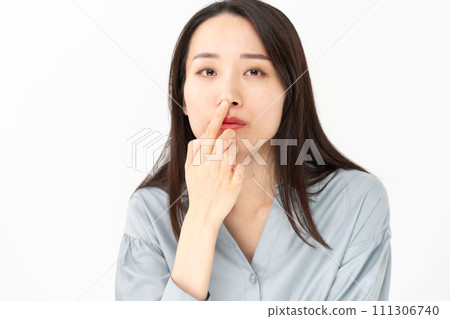 Young woman beauty worries Young woman beauty worries 111306740