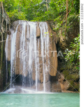 Waterfall Eravan Waterfall Eravan 111318042