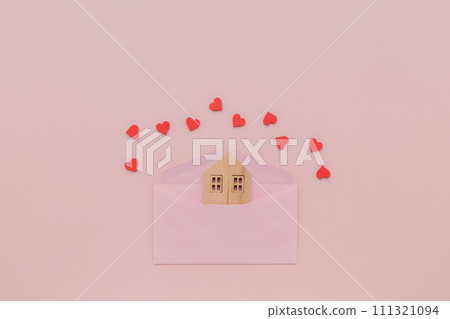 Heart-shaped Home 111321094