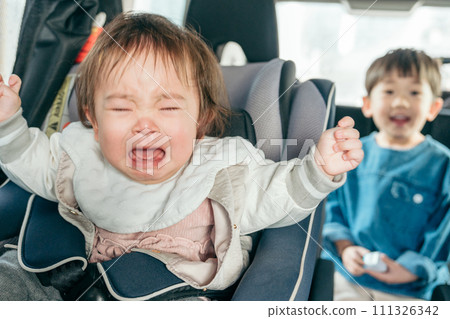 Baby who hates child seat Baby who hates child seat 111326342