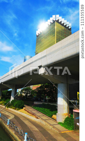 Scenery of the Asahi Group head office building and Super Dry Hall area near Azumabashi Bridge on the Sumida River Scenery of the Asahi Group head office building and Super Dry Hall area near Azumabashi Bridge on the Sumida River 111335589