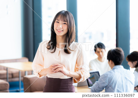 大學生 111336097