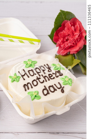 Happy mother's day bento cake 111336465