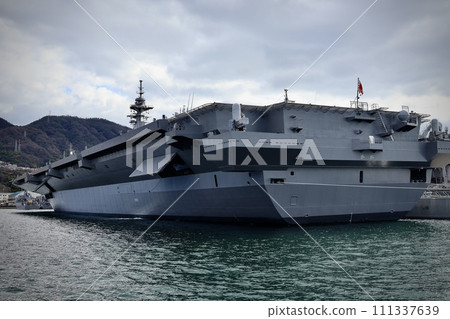 這是一艘護航船嗎？ 111337639