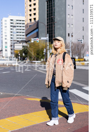Street Snap Young Woman Portrait 111339571