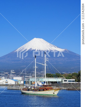 Shizuoka Prefecture Ocean Princess and Fuji November Shizuoka Prefecture Ocean Princess and Fuji November 111342084