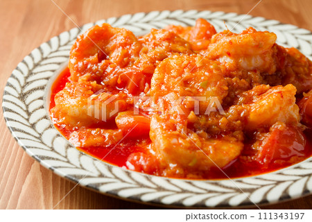 Fresh tomato shrimp chili Fresh tomato shrimp chili 111343197