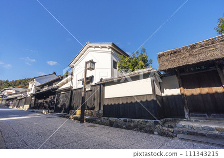 京都佐賀鳥居本秋天的傳統城鎮景觀 111343215