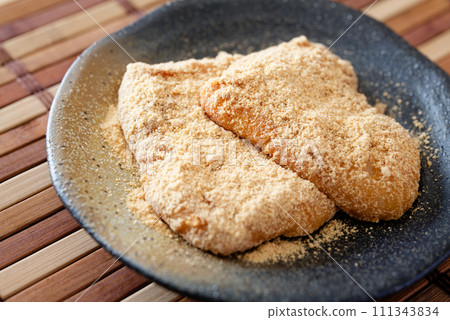 Kinaked bean curd refuse Kinaked bean curd refuse 111343834