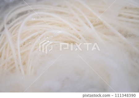 煮稻庭烏龍麵 111348390