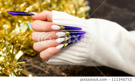 Lavish Gold-Tipped Nail Design Lavish Gold-Tipped Nail Design 111348753