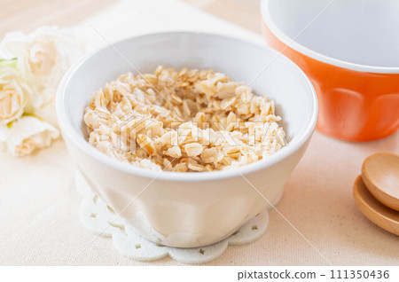 Rice-based oatmeal 111350436