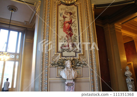 Opera in Paris 111351368