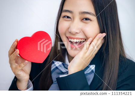 有心臟的學校女孩 111354221