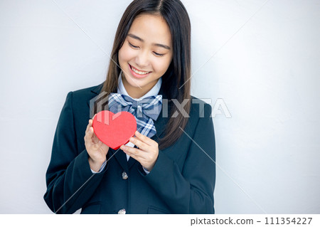 有心臟的學校女孩 111354227