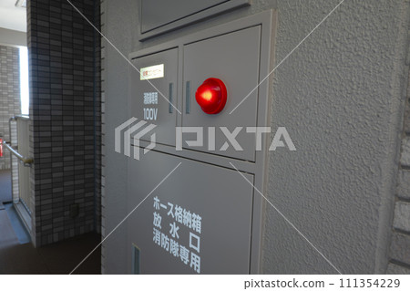Condominium connection water pipes/water outlets Condominium connection water pipes/water outlets 111354229
