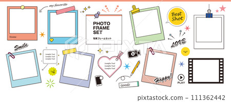 一套有趣的裝飾品，如相框和氣球 111362442