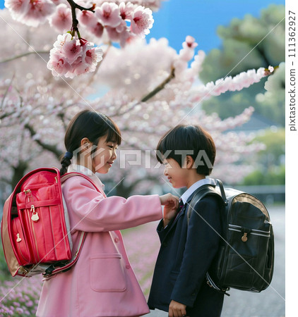 人工智慧生成的圖像：兩名小學生（一男一女）正在做準備 111362927