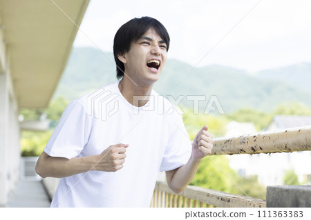 Men high school students shout 111363383