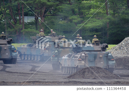 陸上自衛隊89式裝甲戰車車隊 陸上自衛隊89式裝甲戰車車隊 111364458