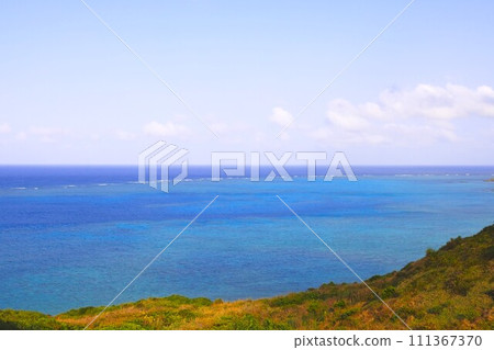 Scenery seen from Hirakubosaki Lighthouse on Ishigaki Island, Okinawa Prefecture Scenery seen from Hirakubosaki Lighthouse on Ishigaki Island, Okinawa Prefecture 111367370