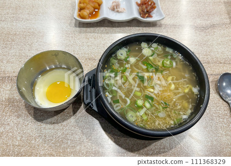 Jeonju Bean Sprout and Rice Soup Kong-namul-gukbap Korean haejangguk Jeonju Bean Sprout and Rice Soup Kong-namul-gukbap Korean haejangguk 111368329