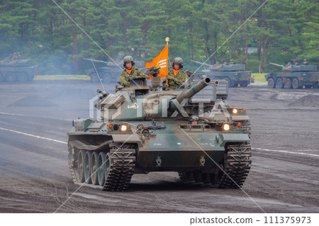 Type 74 tank of the Japan Ground Self-Defense Force tank instructor marching Type 74 tank of the Japan Ground Self-Defense Force tank instructor marching 111375973