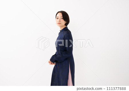 A woman wearing Ao-zai A woman wearing Ao-zai 111377888
