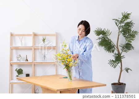 種花的女人 111378501