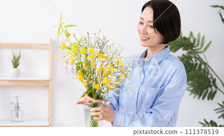 種花的女人 111378519