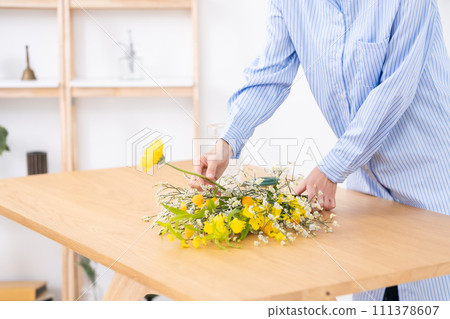手邊插花 111378607