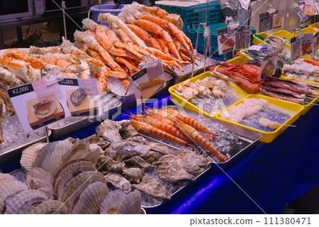 Osaka Kuromon Market 111380471