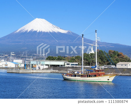 靜岡縣海洋公主號和富士十一月 111380874