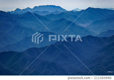 Mt. Ryokami seen from the summit of Mt. Akadake in the Yatsugatake Mountain Range 111383940