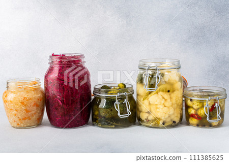 Cabbage fermentation, sauerkraut 111385625