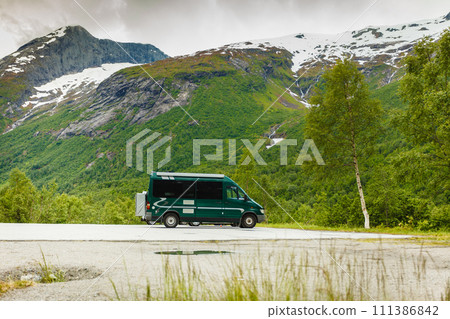 Camper car in norwegian mountains Camper car in norwegian mountains 111386842