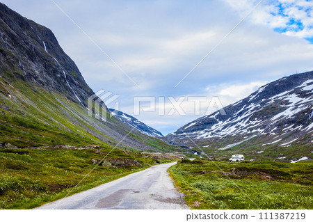 Road landscape in norwegian mountains Road landscape in norwegian mountains 111387219