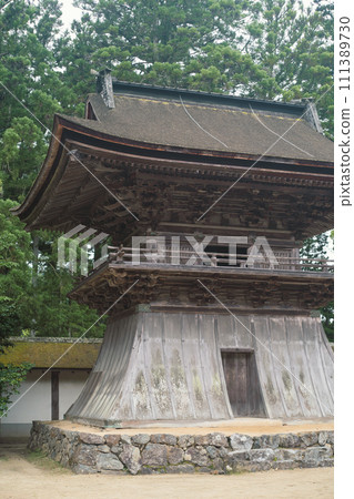 Greenery and old buildings within the grounds of Mt. Koya, the head temple of Shingon Buddhism 111389730