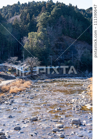 流經設樂的豐川(愛知縣) 流經設樂的豐川(愛知縣) 111390647