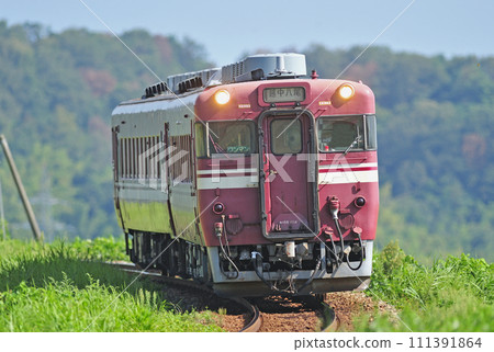 高山本線 西富山船中坂 JR西日本 木葉58-1114 + 木葉28-2346（富山） 111391864
