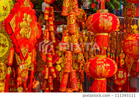 The fair before the Lunar New Year.  111393111