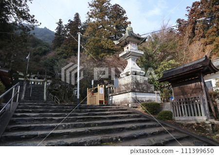 京都西部山口大神宮的靜謐景色 京都西部山口大神宮的靜謐景色 111399650