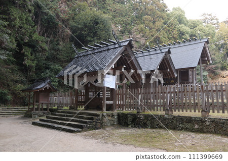 京都西部山口大神宮的靜謐景色 京都西部山口大神宮的靜謐景色 111399669